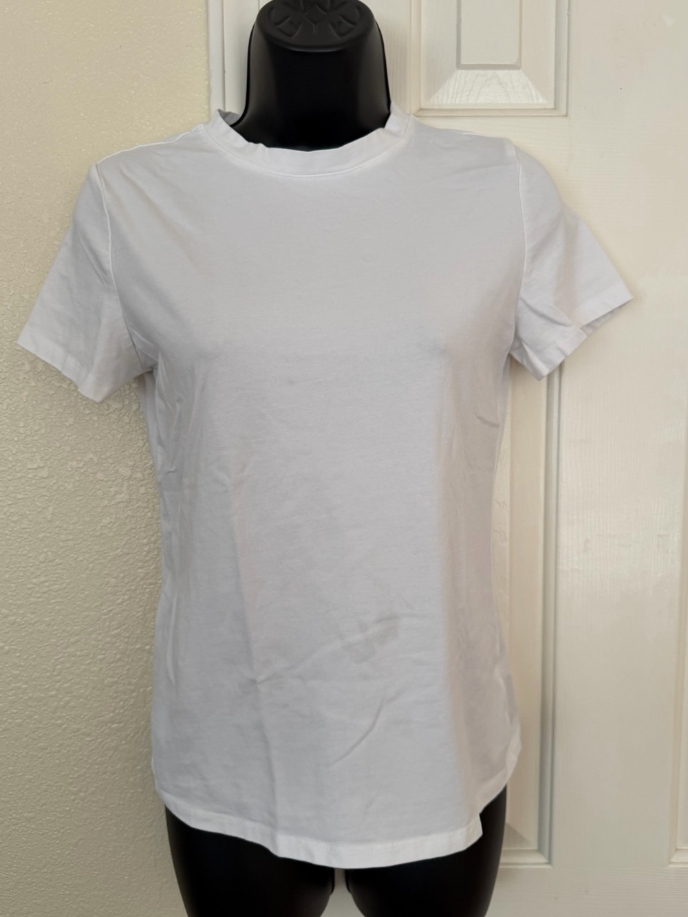a new day White Short Sleeve Crewneck Tee